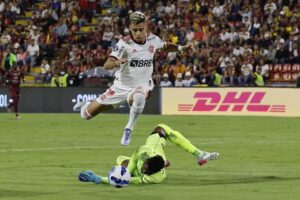 Alexander Domínguez futuro