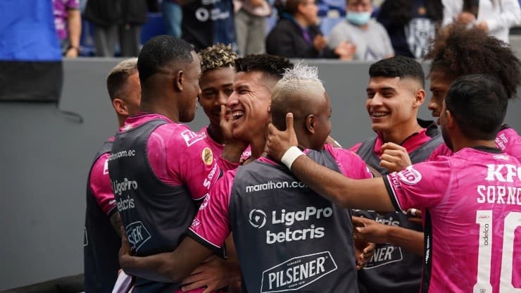 Golazos de media cancha