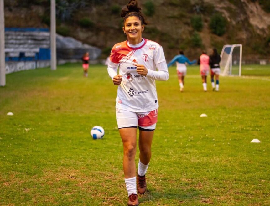 Lucía Zarza dejó Argentina para triunfar en Ñañas