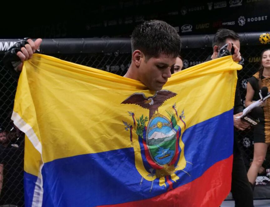 Aaron Cañarte, el luchador ecuatoriano imparable en la MMA