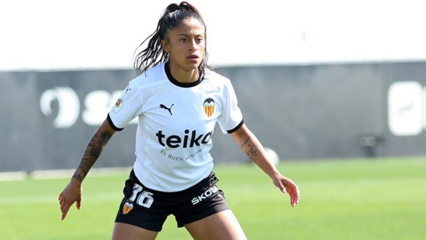 ¿Quién es Kerlly Real, la ecuatoriana que brilla en el fútbol español?